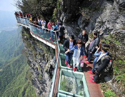 张家界旅游攻略必去景点 张家界旅游攻略必玩的景点