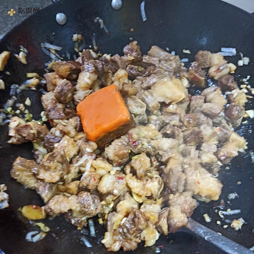 红烧牛肉火锅的做法 红烧牛肉火锅的做法及配料