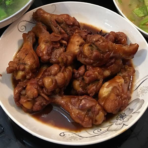 红烧鸡腿儿怎么做 鸡腿怎么做好吃红烧鸡腿的做法