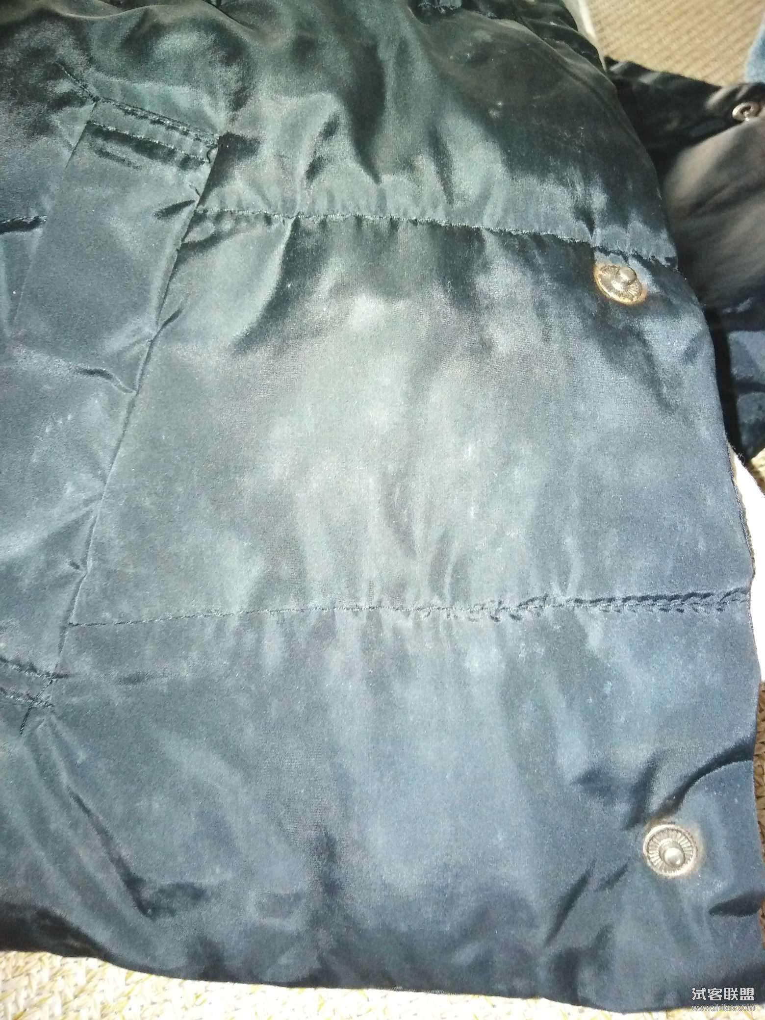 羽绒服可不可以水洗 羽绒服可不可以水洗?