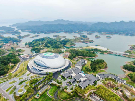 复星旅文高管谈遭减持：股票流动性提升了 管理层增持空间有限